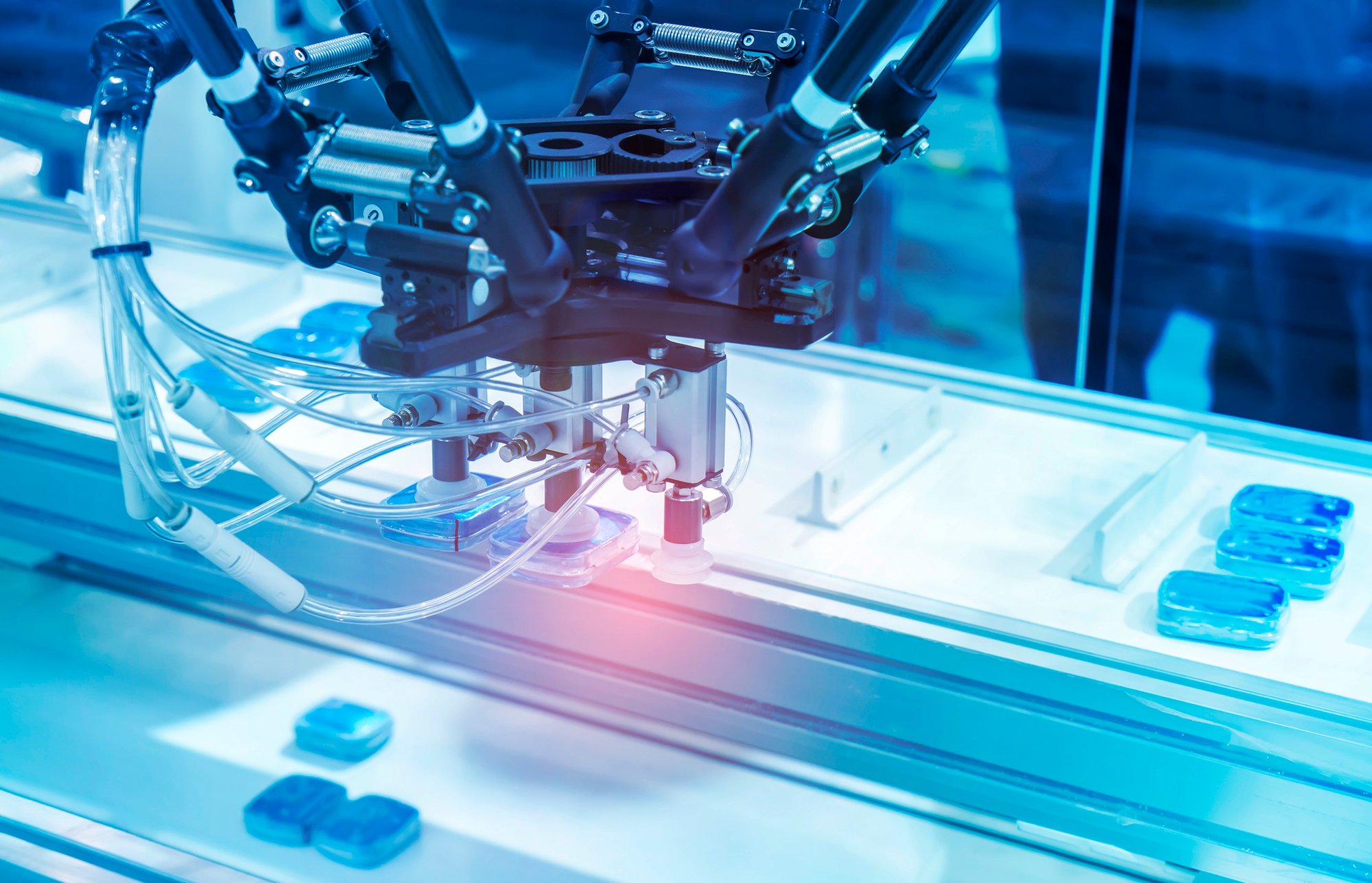 Life Sciences - Vacuum sucker and conveyor